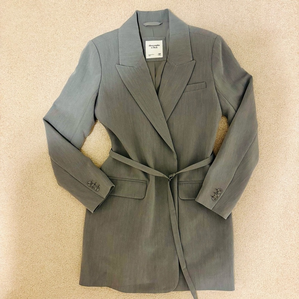 NWOT Abercrombie Gray Blazer Dress